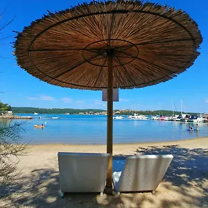 Luxe tent Fisherman's Glamping Village, Klimno