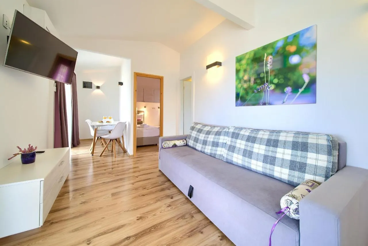 Holiday Homes Kanajt Punat Croatia